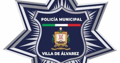 Intentaron Policías de la Villa salvar la vida a masculino que murió afuera del IMSS