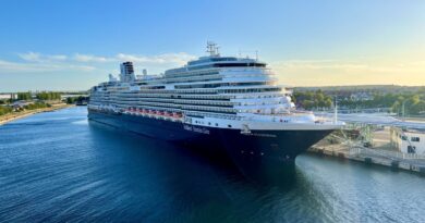 Zarpó el crucero Koningsdam de Manzanillo