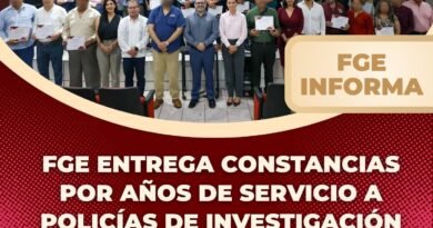 FGE entrega constancias por años de servicio a Policías de Investigación