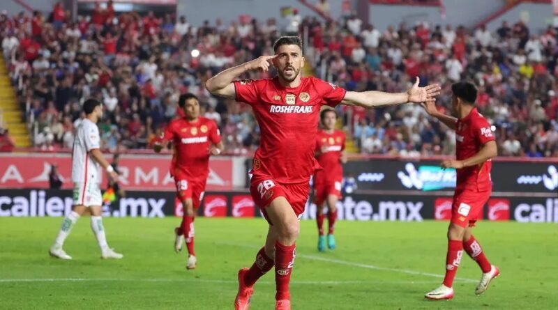 Paulinho lidera la victoria de Toluca