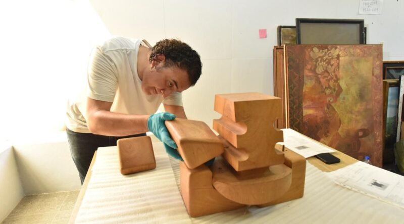 Cultura Colima e INBAL realizan diagnóstico y verificación de obra museográfica