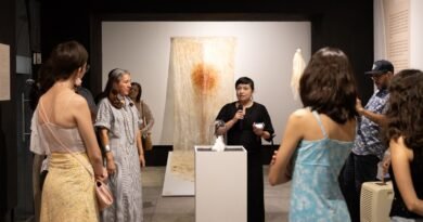 Lulú Osnaya busca entender la relación humana con materiales de ritos mortuorios