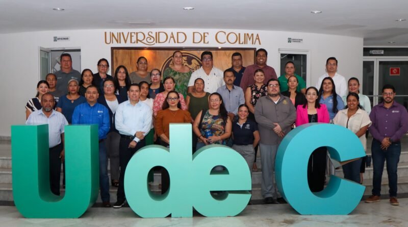 Fortalecen vínculos que transforman, en escuela para padres, madres y tutores de Tecomán