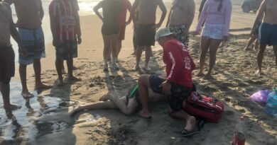 Realizan cuatro rescates guardavidas en playas del estado