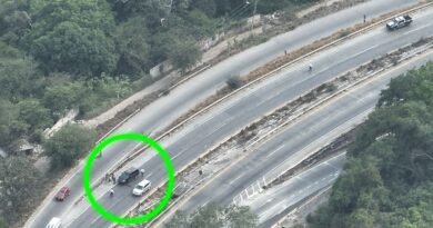 Policía Municipal de Colima auxilia a turistas