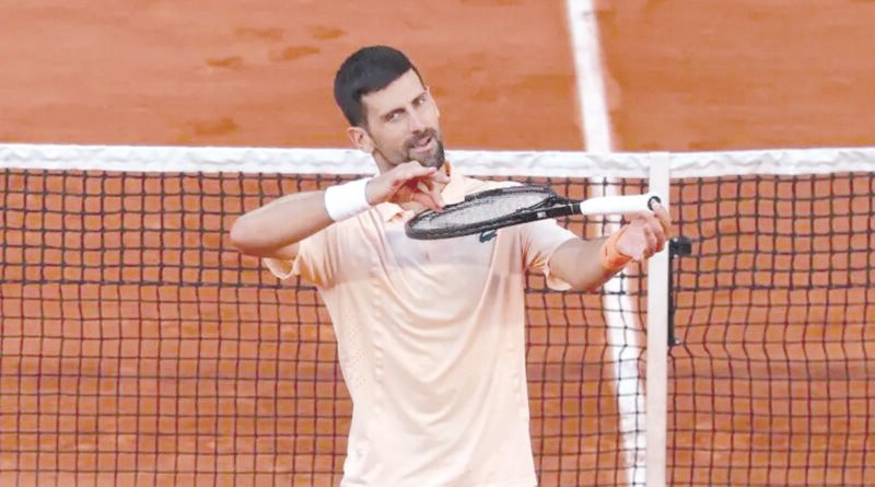 Djokovic logra victoria con récord incluido