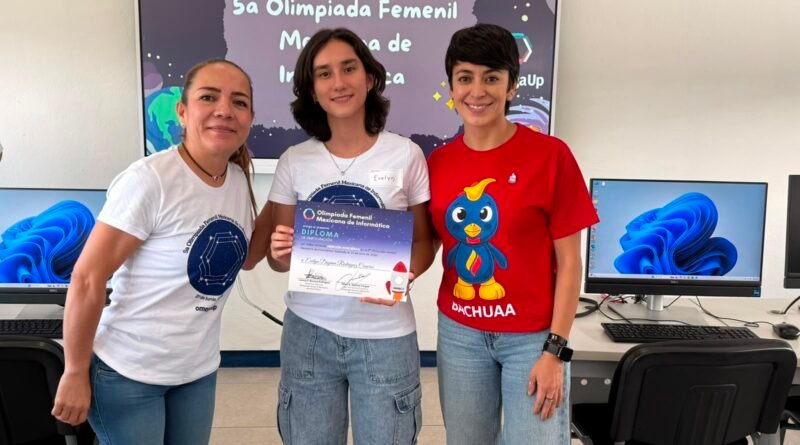 Estudiante del Bachillerato 25 gana plata en Olimpiada Nacional de Informática
