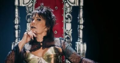 Alejandra Guzmán anuncia su regreso a los escenarios
