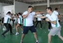 Clase de box, reúne a un centenar de personas