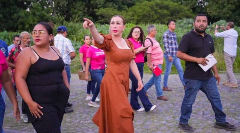 Encabeza Tey Marcha Exploratoria en colonia Puerta del Centenario