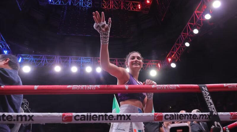 Camila Zamorano, invicta y retiene el título mundial del CMB
