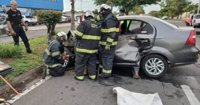 Aparatoso accidente, deja cuatro lesionados