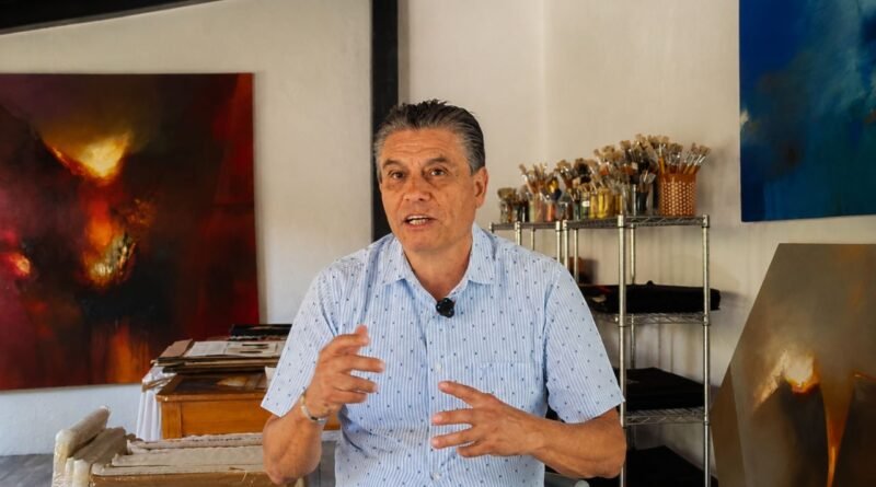 Después de 50 años de pintar, José Luis Bustamante cambia el lenguaje
