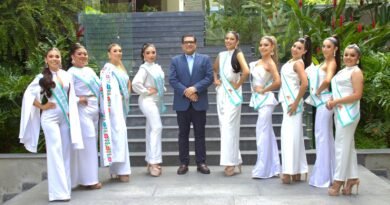 Se reúnen aspirantes a Embajadora de la Feria de Todos los Santos 2026