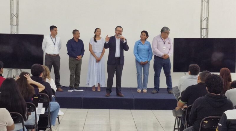 Presidente del TEPJF, Gilberto Bátiz informa a comunidad del TecNM-Colima sobre retos para 2027