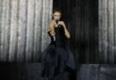 Céline Dion regresa triunfal a los escenarios en París