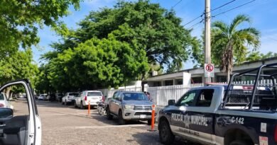 Estudiante lesiona a dos compañeros y una prefecta