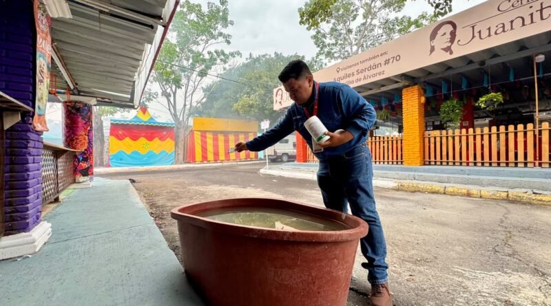 Secretaría de Salud refuerza fumigación contra dengue en la Feria de Colima