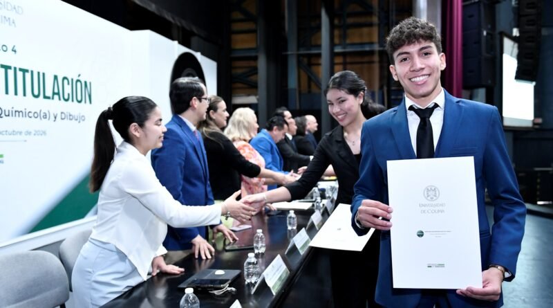 Bachillerato 4 entrega 164 actas de examen profesional