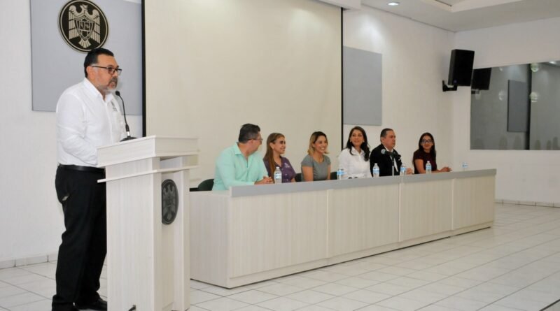 Personal administrativo y contable de la UdeC se capacita para prevenir observaciones de auditoría
