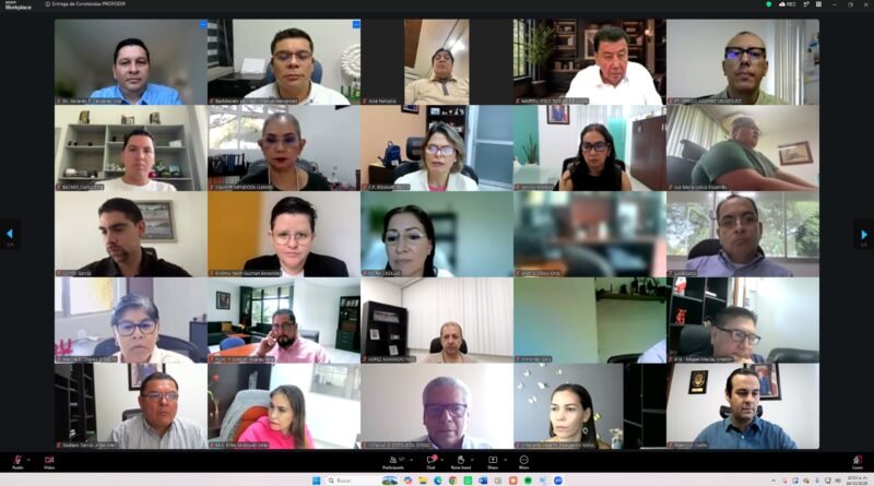 Entregan constancias a participantes del Programa de Formación Directiva 2026