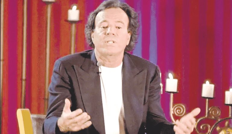 Fiscalía da luz verde para investigar a Julio Iglesias